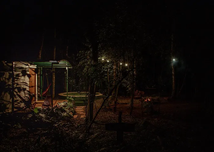 Yurtas Ivirareta Glamping